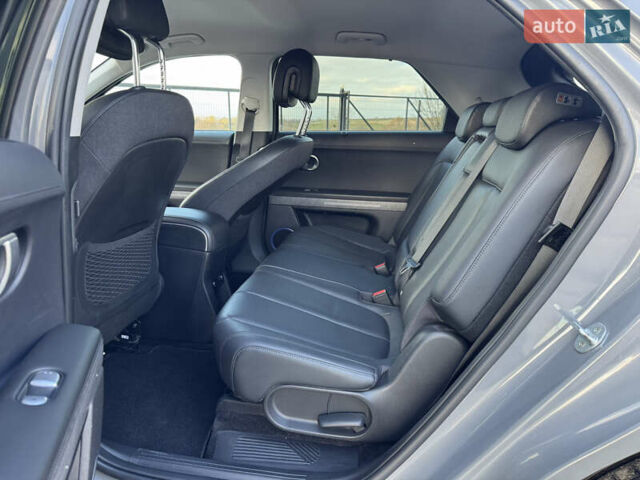 Серый Хендай Ioniq 5, объемом двигателя 0 л и пробегом 73 тыс. км за 24999 $, фото 30 на Automoto.ua