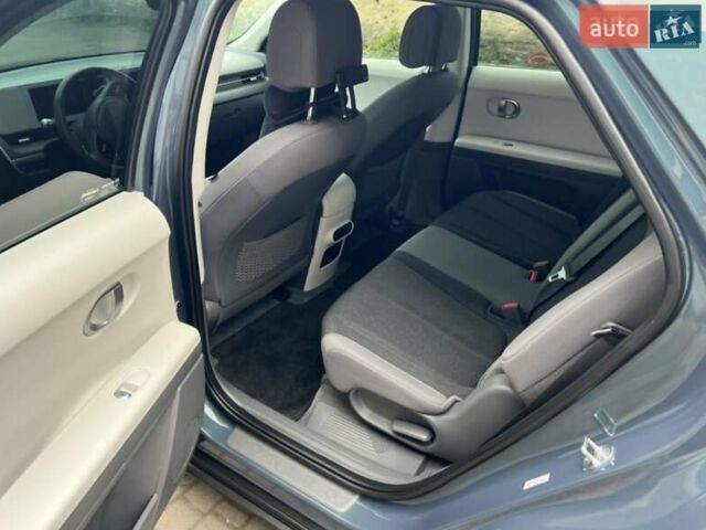 Сірий Хендай Ioniq 5, об'ємом двигуна 0 л та пробігом 17 тис. км за 22700 $, фото 7 на Automoto.ua