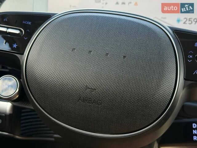 Серый Хендай Ioniq 5, объемом двигателя 0 л и пробегом 90 тыс. км за 23500 $, фото 57 на Automoto.ua