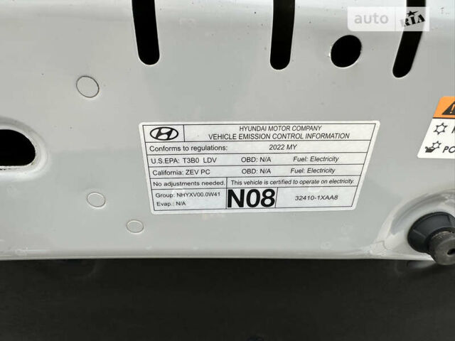 Серый Хендай Ioniq 5, объемом двигателя 0 л и пробегом 55 тыс. км за 29999 $, фото 46 на Automoto.ua