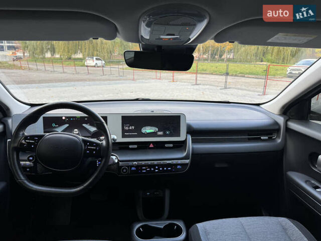 Хендай Ioniq 5 2022 в Ровно на Automoto.ua Серый Хендай Ioniq 5, объемом двигателя 0 л и пробегом 38 тыс. км за 26900 $, фото 33 на Automoto.ua