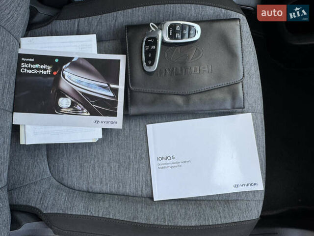 Хендай Ioniq 5 2022 в Ровно на Automoto.ua Серый Хендай Ioniq 5, объемом двигателя 0 л и пробегом 38 тыс. км за 26900 $, фото 46 на Automoto.ua