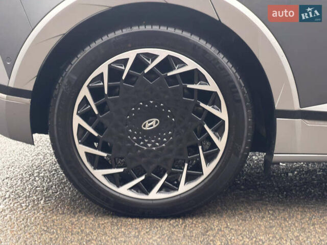 Сірий Хендай Ioniq 5, об'ємом двигуна 0 л та пробігом 65 тис. км за 34999 $, фото 37 на Automoto.ua