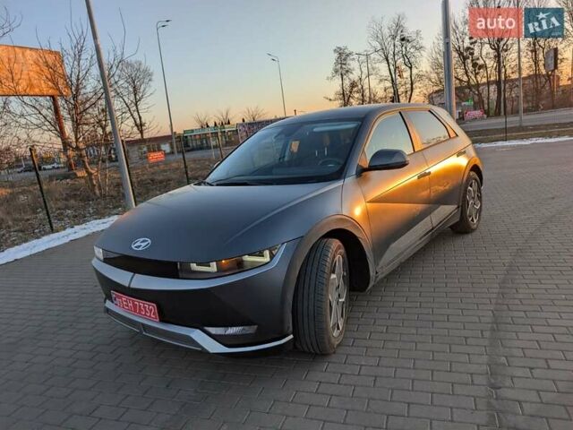 Серый Хендай Ioniq 5, объемом двигателя 0 л и пробегом 22 тыс. км за 26000 $, фото 4 на Automoto.ua