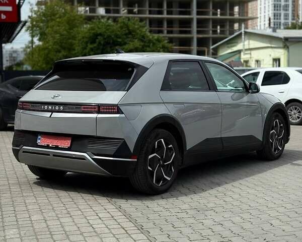 Сірий Хендай Ioniq 5, об'ємом двигуна 0 л та пробігом 56 тис. км за 26900 $, фото 9 на Automoto.ua