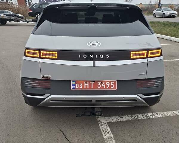 Сірий Хендай Ioniq 5, об'ємом двигуна 0 л та пробігом 119 тис. км за 20500 $, фото 5 на Automoto.ua