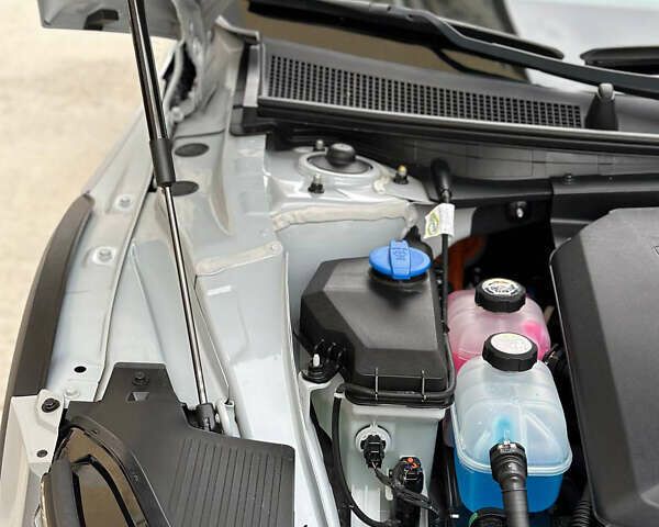 Сірий Хендай Ioniq 5, об'ємом двигуна 0 л та пробігом 151 тис. км за 22700 $, фото 77 на Automoto.ua