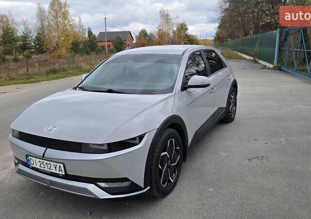 Серый Хендай Ioniq 5, объемом двигателя 0 л и пробегом 43 тыс. км за 24800 $, фото 6 на Automoto.ua