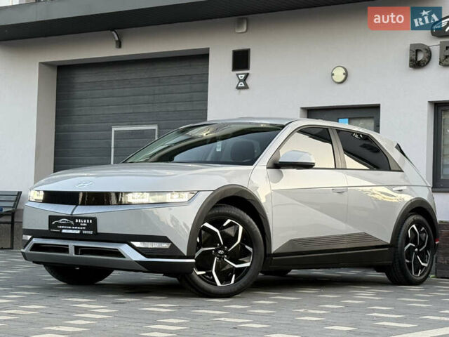 Сірий Хендай Ioniq 5, об'ємом двигуна 0 л та пробігом 66 тис. км за 22900 $, фото 6 на Automoto.ua