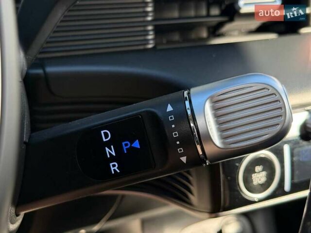 Серый Хендай Ioniq 5, объемом двигателя 0 л и пробегом 90 тыс. км за 23500 $, фото 56 на Automoto.ua