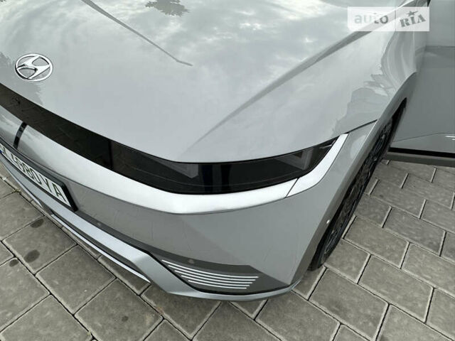Серый Хендай Ioniq 5, объемом двигателя 0 л и пробегом 55 тыс. км за 29999 $, фото 42 на Automoto.ua