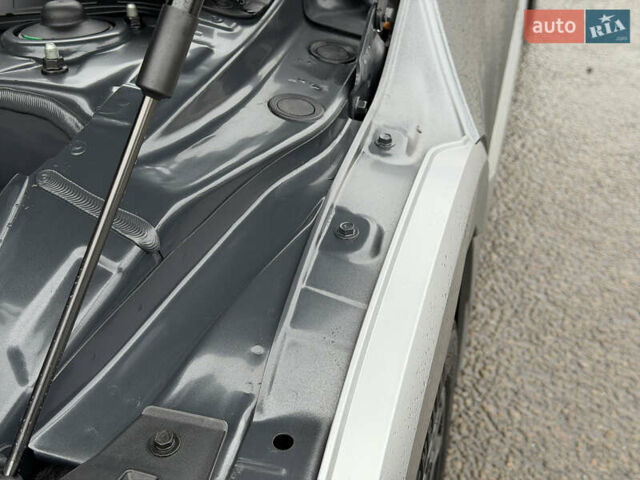 Сірий Хендай Ioniq 5, об'ємом двигуна 0 л та пробігом 65 тис. км за 34999 $, фото 154 на Automoto.ua