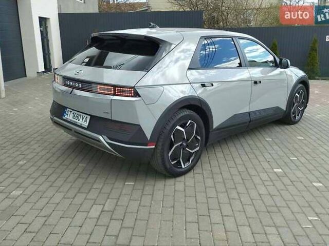 Сірий Хендай Ioniq 5, об'ємом двигуна 0 л та пробігом 49 тис. км за 26300 $, фото 3 на Automoto.ua