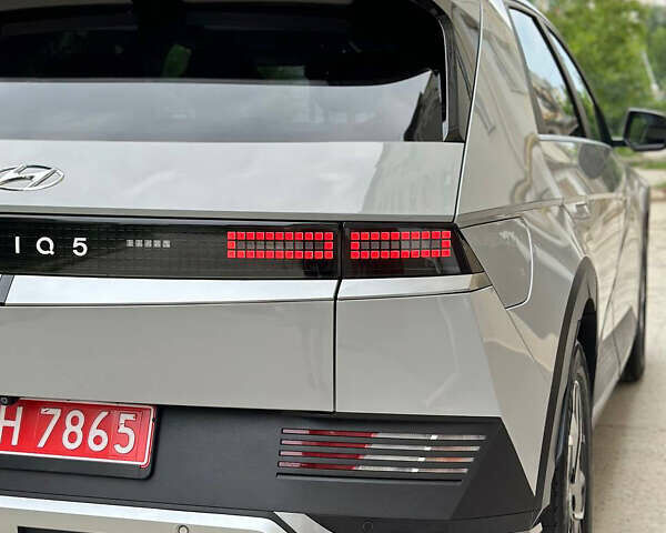 Сірий Хендай Ioniq 5, об'ємом двигуна 0 л та пробігом 151 тис. км за 22700 $, фото 109 на Automoto.ua