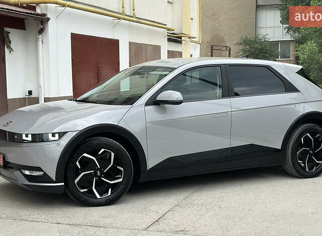 Сірий Хендай Ioniq 5, об'ємом двигуна 0 л та пробігом 151 тис. км за 22700 $, фото 21 на Automoto.ua