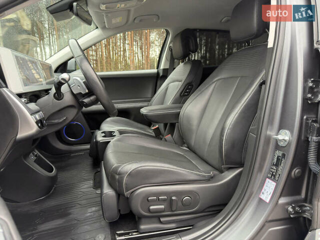 Сірий Хендай Ioniq 5, об'ємом двигуна 0 л та пробігом 65 тис. км за 34999 $, фото 70 на Automoto.ua