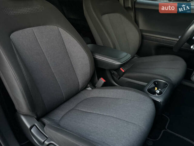 Сірий Хендай Ioniq 5, об'ємом двигуна 0 л та пробігом 66 тис. км за 22900 $, фото 52 на Automoto.ua