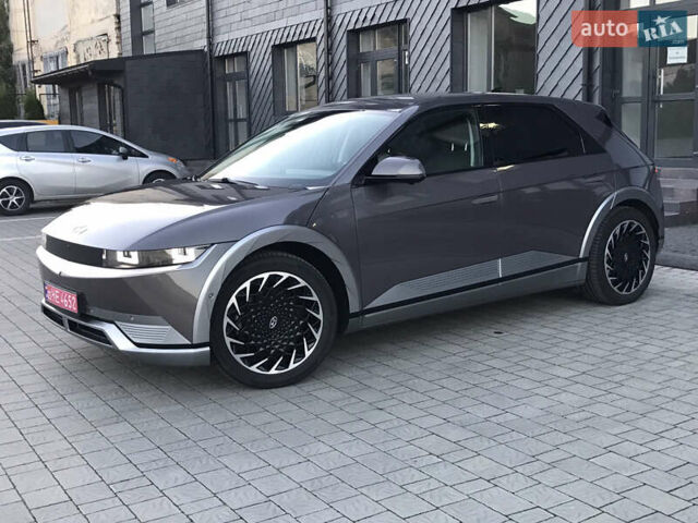 Серый Хендай Ioniq 5, объемом двигателя 0 л и пробегом 108 тыс. км за 27200 $, фото 4 на Automoto.ua