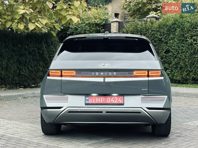 Сірий Хендай Ioniq 5, об'ємом двигуна 0 л та пробігом 28 тис. км за 35999 $, фото 3 на Automoto.ua