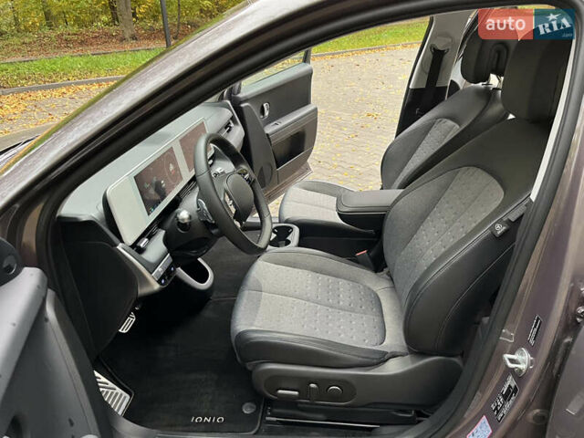 Хендай Ioniq 5 2022 в Тернополе на Automoto.ua Серый Хендай Ioniq 5, объемом двигателя 0 л и пробегом 62 тыс. км за 29800 $, фото 8 на Automoto.ua