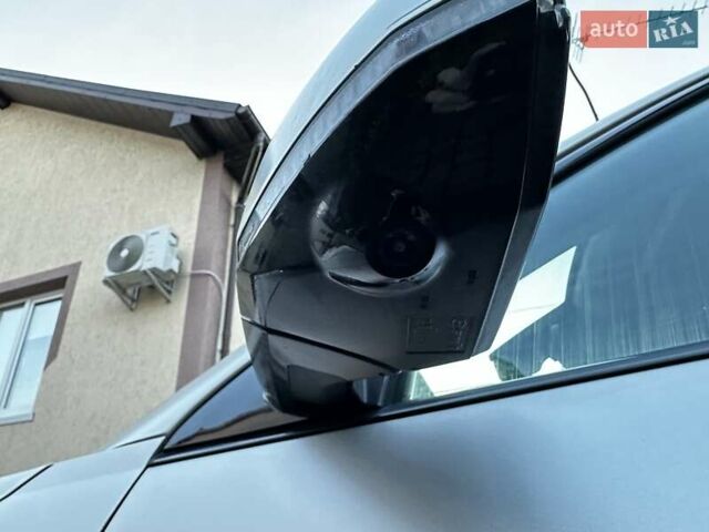 Серый Хендай Ioniq 5, объемом двигателя 0 л и пробегом 84 тыс. км за 31700 $, фото 14 на Automoto.ua