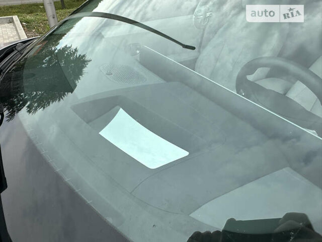 Серый Хендай Ioniq 5, объемом двигателя 0 л и пробегом 55 тыс. км за 29999 $, фото 44 на Automoto.ua