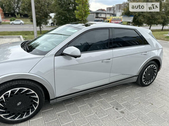 Серый Хендай Ioniq 5, объемом двигателя 0 л и пробегом 55 тыс. км за 29999 $, фото 11 на Automoto.ua