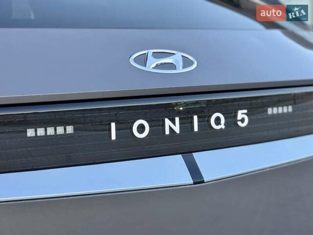 Сірий Хендай Ioniq 5, об'ємом двигуна 0 л та пробігом 120 тис. км за 21500 $, фото 19 на Automoto.ua
