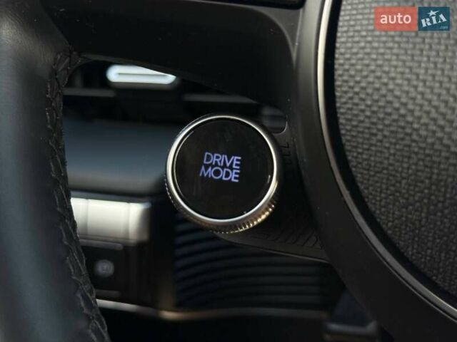 Серый Хендай Ioniq 5, объемом двигателя 0 л и пробегом 90 тыс. км за 23500 $, фото 60 на Automoto.ua