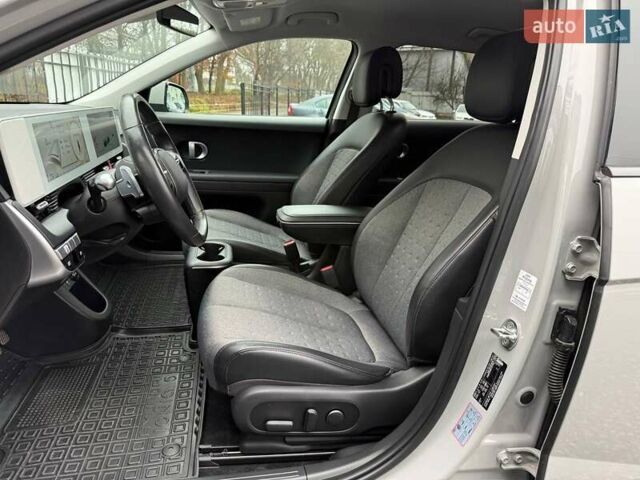Сірий Хендай Ioniq 5, об'ємом двигуна 0 л та пробігом 43 тис. км за 29500 $, фото 20 на Automoto.ua