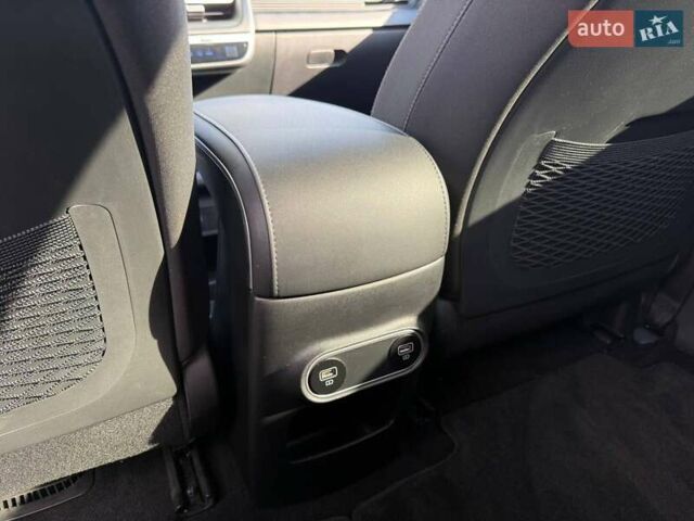 Серый Хендай Ioniq 5, объемом двигателя 0 л и пробегом 90 тыс. км за 23500 $, фото 39 на Automoto.ua