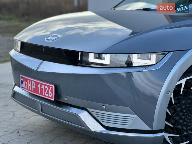 Серый Хендай Ioniq 5, объемом двигателя 0 л и пробегом 73 тыс. км за 24999 $, фото 9 на Automoto.ua