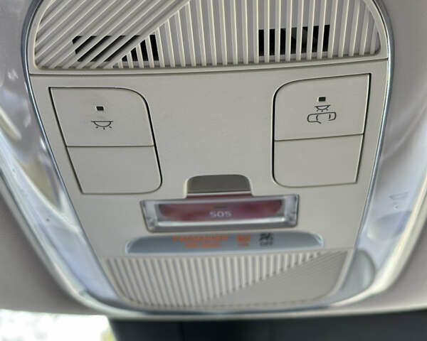 Серый Хендай Ioniq 5, объемом двигателя 0 л и пробегом 185 тыс. км за 23900 $, фото 71 на Automoto.ua