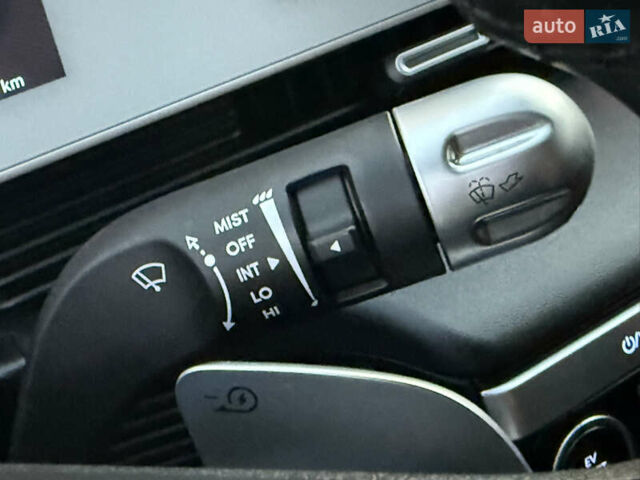 Сірий Хендай Ioniq 5, об'ємом двигуна 0 л та пробігом 66 тис. км за 22900 $, фото 65 на Automoto.ua