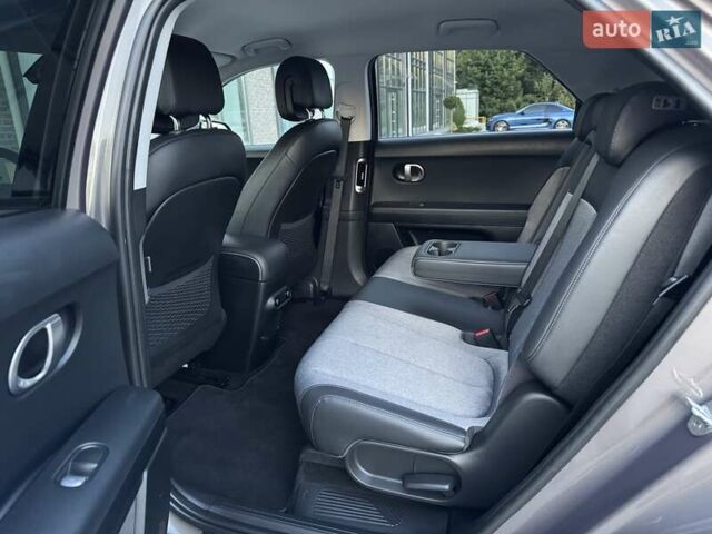 Сірий Хендай Ioniq 5, об'ємом двигуна 0 л та пробігом 120 тис. км за 21500 $, фото 73 на Automoto.ua