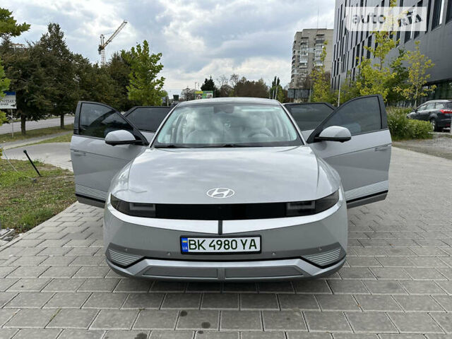 Серый Хендай Ioniq 5, объемом двигателя 0 л и пробегом 55 тыс. км за 29999 $, фото 37 на Automoto.ua