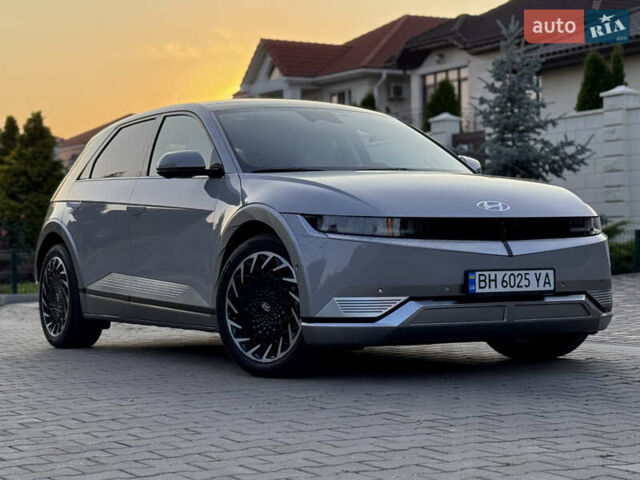 Серый Хендай Ioniq 5, объемом двигателя 0 л и пробегом 35 тыс. км за 29000 $, фото 10 на Automoto.ua
