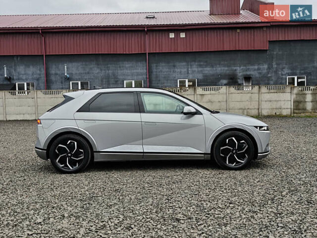 Серый Хендай Ioniq 5, объемом двигателя 0 л и пробегом 61 тыс. км за 29000 $, фото 7 на Automoto.ua