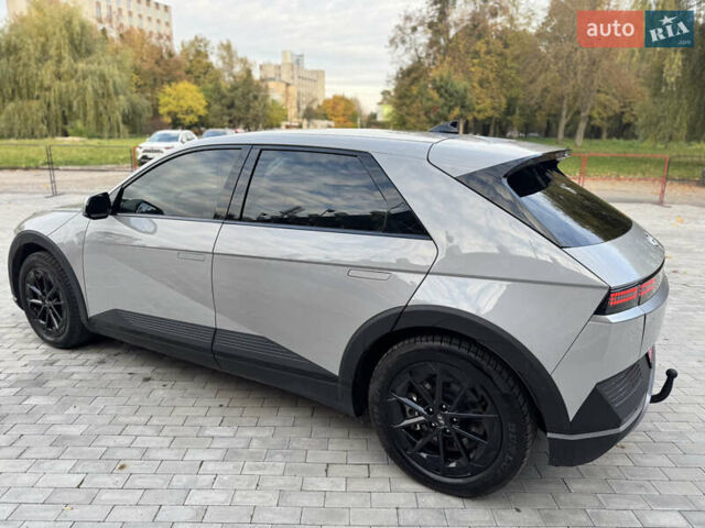 Хендай Ioniq 5 2022 в Ровно на Automoto.ua Серый Хендай Ioniq 5, объемом двигателя 0 л и пробегом 38 тыс. км за 26900 $, фото 10 на Automoto.ua