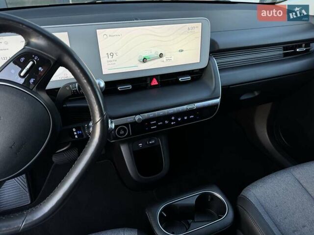Сірий Хендай Ioniq 5, об'ємом двигуна 0 л та пробігом 120 тис. км за 21500 $, фото 58 на Automoto.ua