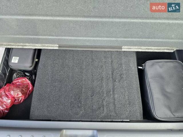 Сірий Хендай Ioniq 5, об'ємом двигуна 0 л та пробігом 35 тис. км за 36699 $, фото 48 на Automoto.ua