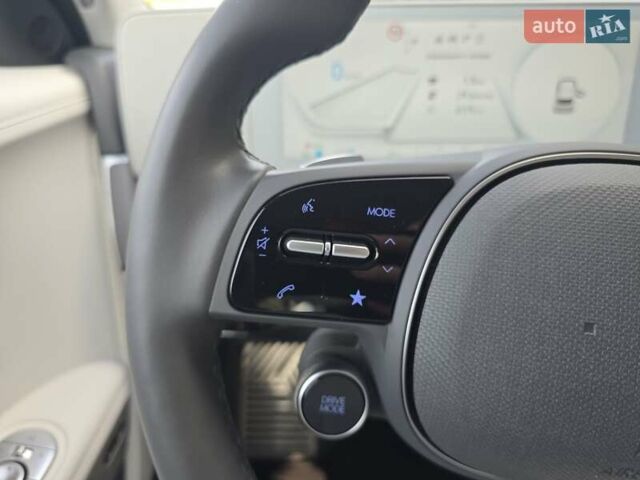 Сірий Хендай Ioniq 5, об'ємом двигуна 0 л та пробігом 35 тис. км за 36699 $, фото 67 на Automoto.ua
