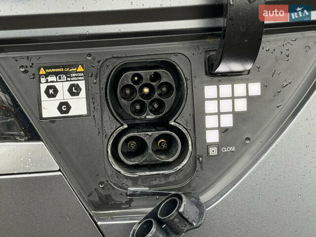 Сірий Хендай Ioniq 5, об'ємом двигуна 0 л та пробігом 65 тис. км за 34999 $, фото 58 на Automoto.ua