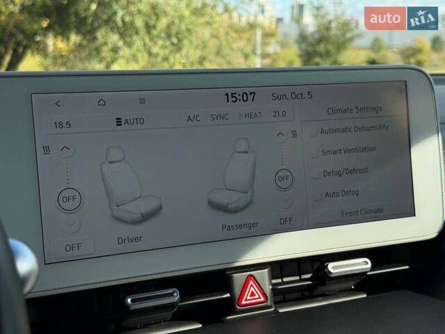 Серый Хендай Ioniq 5, объемом двигателя 0 л и пробегом 90 тыс. км за 23500 $, фото 50 на Automoto.ua