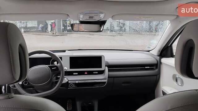 Сірий Хендай Ioniq 5, об'ємом двигуна 0 л та пробігом 17 тис. км за 35000 $, фото 7 на Automoto.ua