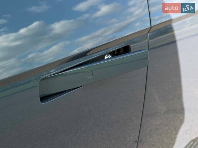 Серый Хендай Ioniq 5, объемом двигателя 0 л и пробегом 90 тыс. км за 23500 $, фото 14 на Automoto.ua