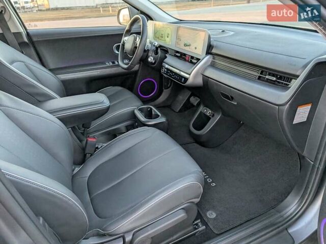 Серый Хендай Ioniq 5, объемом двигателя 0 л и пробегом 22 тыс. км за 26000 $, фото 29 на Automoto.ua