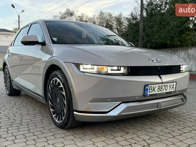Хендай Ioniq 5 2022 в Дубно на Automoto.ua Серый Хендай Ioniq 5, объемом двигателя 0 л и пробегом 57 тыс. км за 29300 $, фото 13 на Automoto.ua