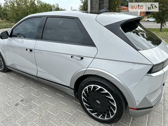 Серый Хендай Ioniq 5, объемом двигателя 0 л и пробегом 55 тыс. км за 29999 $, фото 13 на Automoto.ua