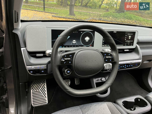 Хендай Ioniq 5 2022 в Тернополе на Automoto.ua Серый Хендай Ioniq 5, объемом двигателя 0 л и пробегом 62 тыс. км за 29800 $, фото 15 на Automoto.ua